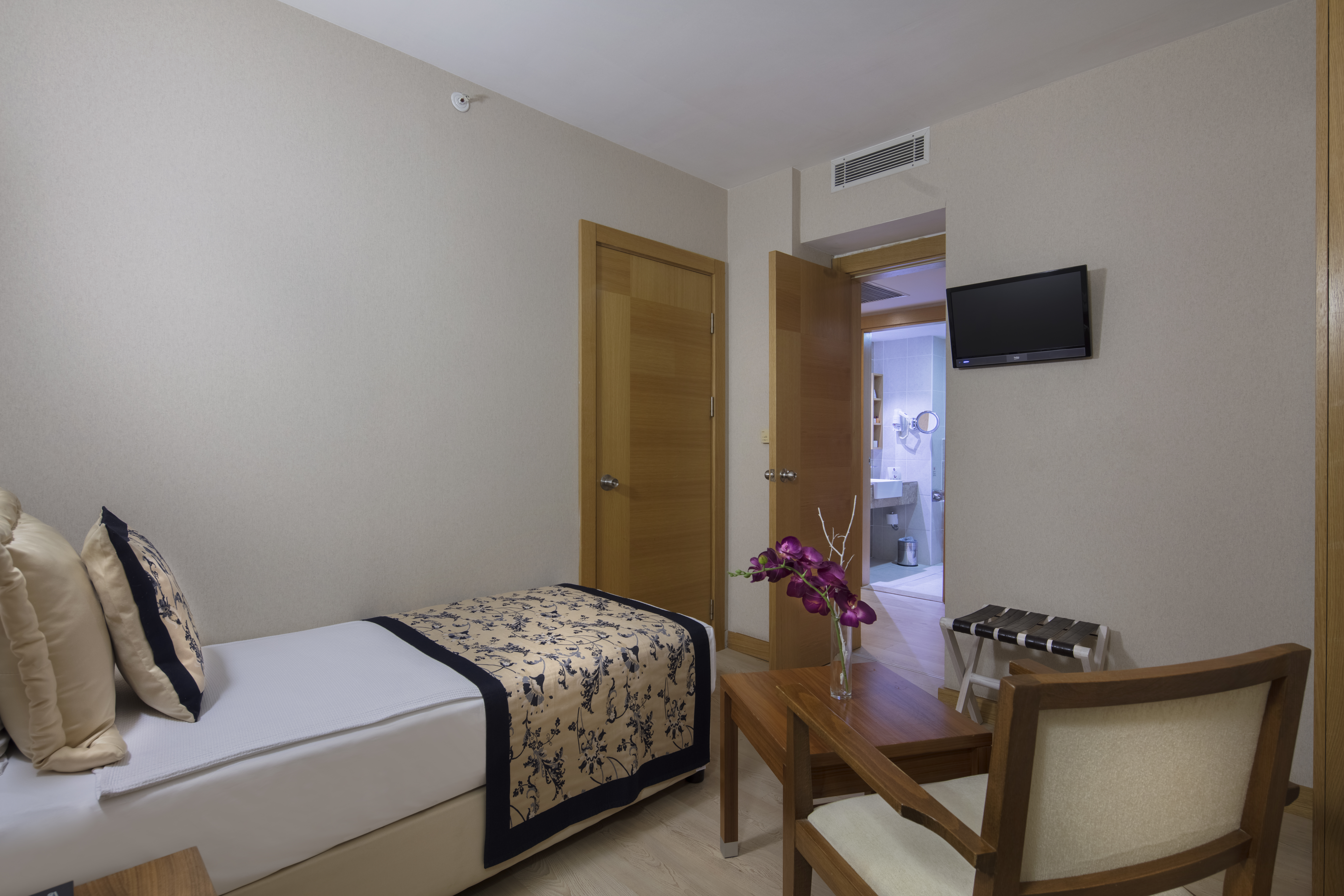 Suite Type A Room